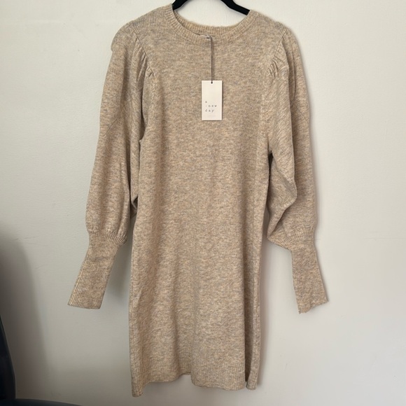 Sweater dress-nwt - Picture 1 of 8